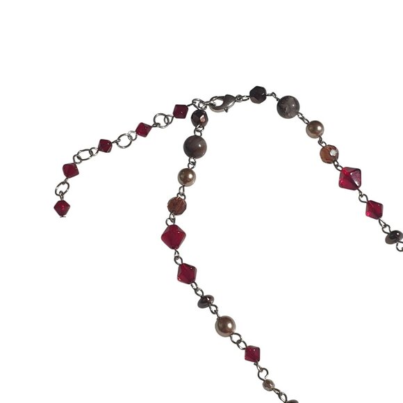 Vintage Crystal Necklace Red Glass Bead Teardrop Pendant Lightweight Jewelry - Picture 3 of 5